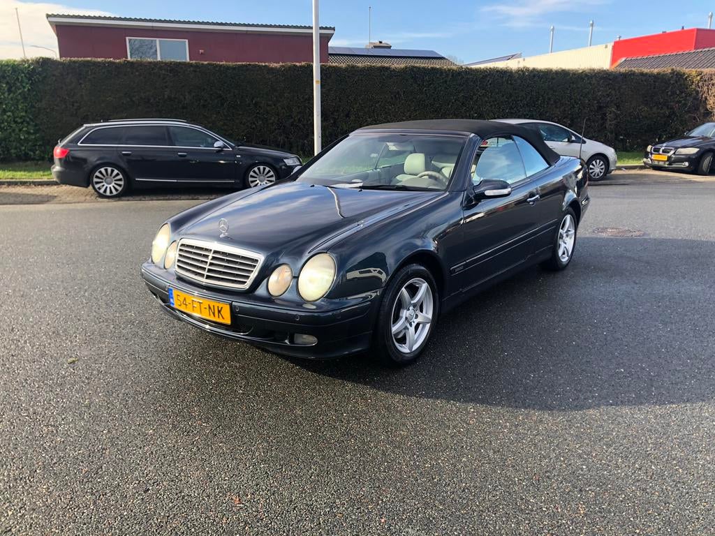 Mercedes-Benz CLK 2.0 Cabrio, Automaat, 1998 cc, Achterwielaandrijving, 4 cilinders