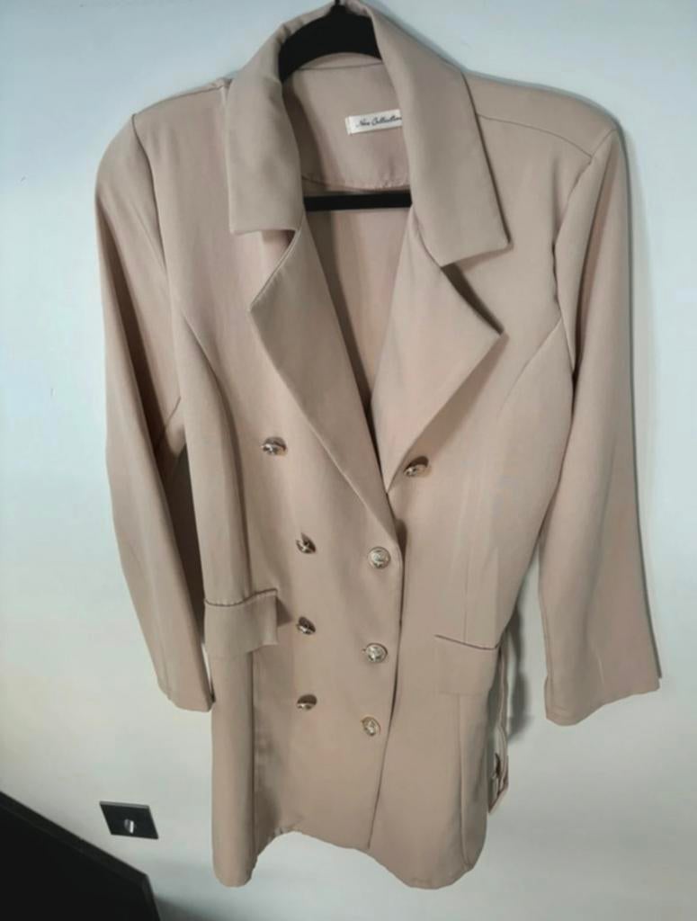 Trench coat, Maat 38/40 (M), Beige, Nieuw, Ophalen of Verzenden
