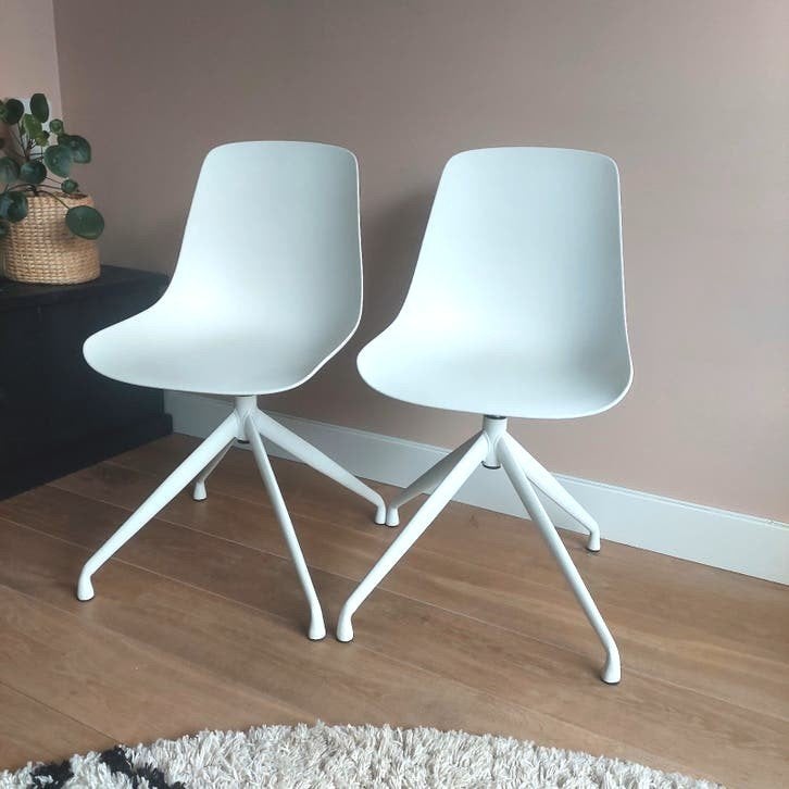 2 draaibare stoelen 'Nolon', metalen onderstel, izgs!, Huis en Inrichting, Ophalen, Wit, Kunststof