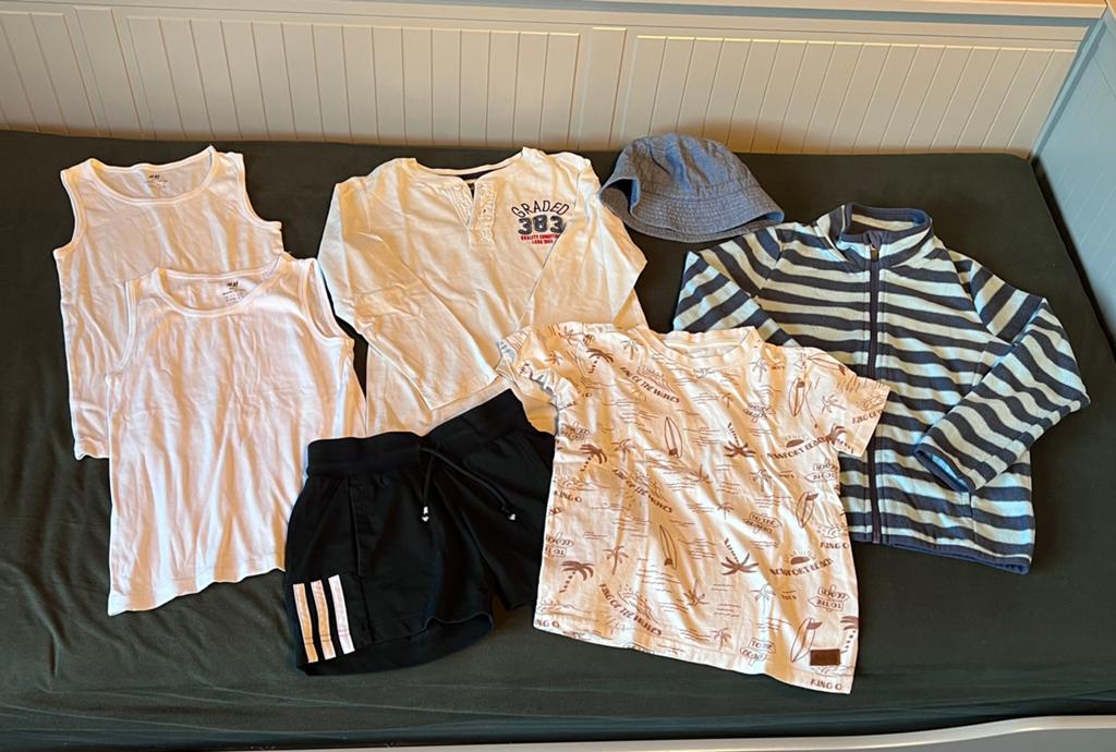 Kleding jongen voorjaar/zomer, maat 122-128, Kinderen en Baby's, Kinderkleding | Maat 122, Ophalen of Verzenden, Zo goed als nieuw