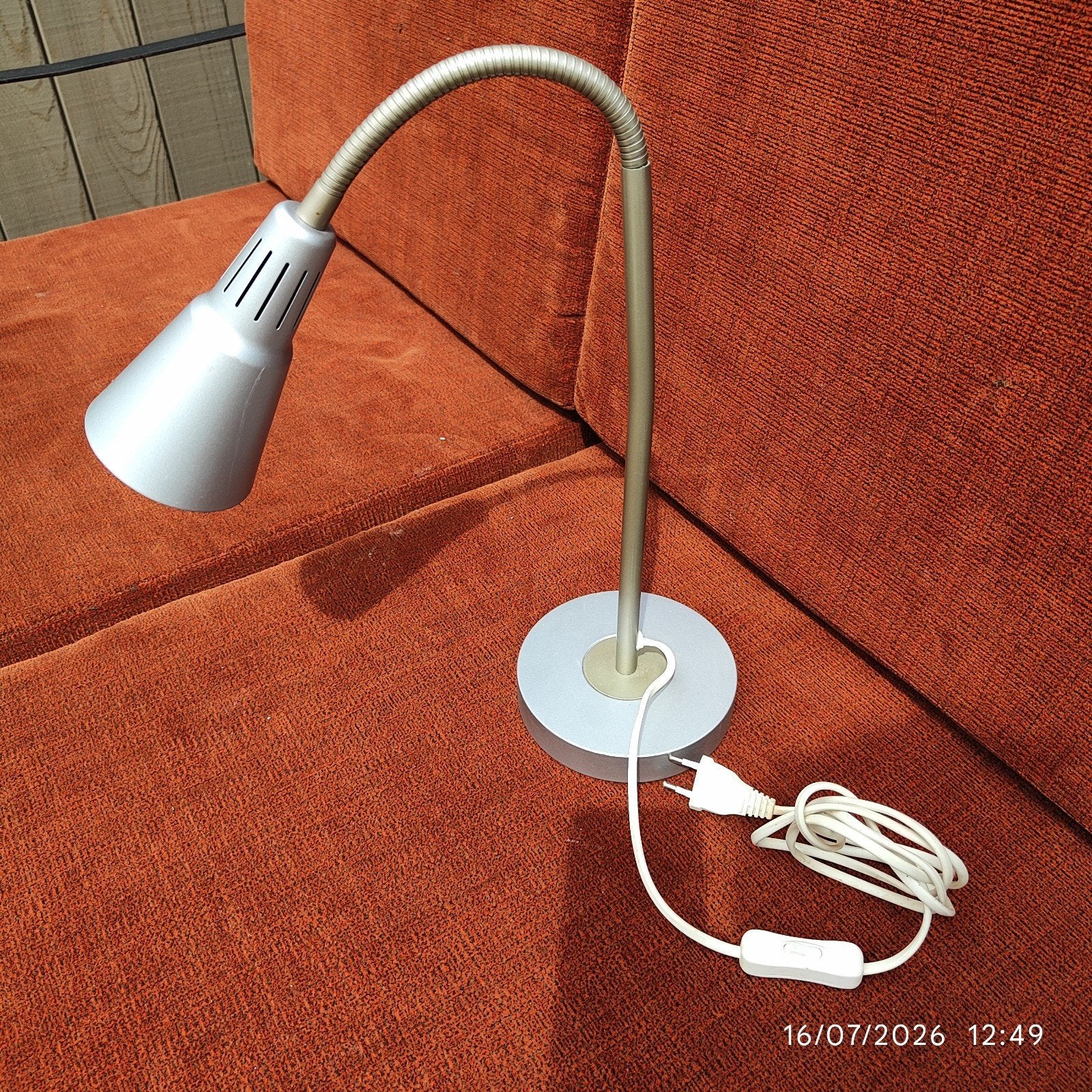 IKEA Tafellamp met E14 fitting - Grijs, flexibele arm, Huis en Inrichting, Lampen | Tafellampen, Ophalen, Bureaulamp, Gebruikt