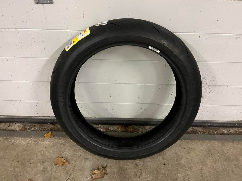 Pirelli Diablo Supercorsa SP V2 120/70 ZR17 nieuw, Ophalen, Nieuw