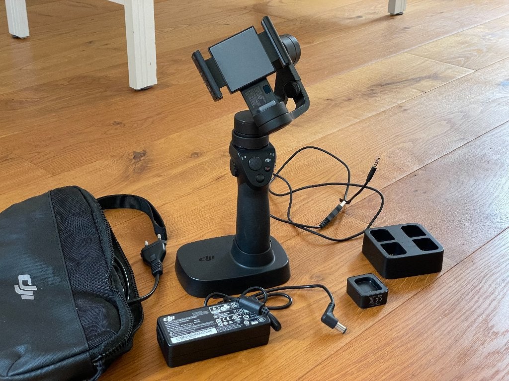 DJI Osmo Mobile, Gebruikt, 125 cm of minder, Ophalen of Verzenden, Bluetooth