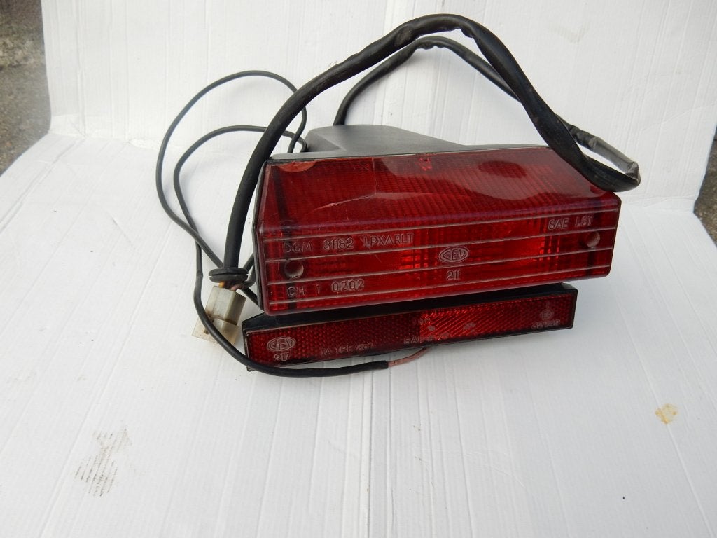 Moto Guzzi achterlicht unit o.a. voor V35 en V50, Motoren, Ophalen of Verzenden