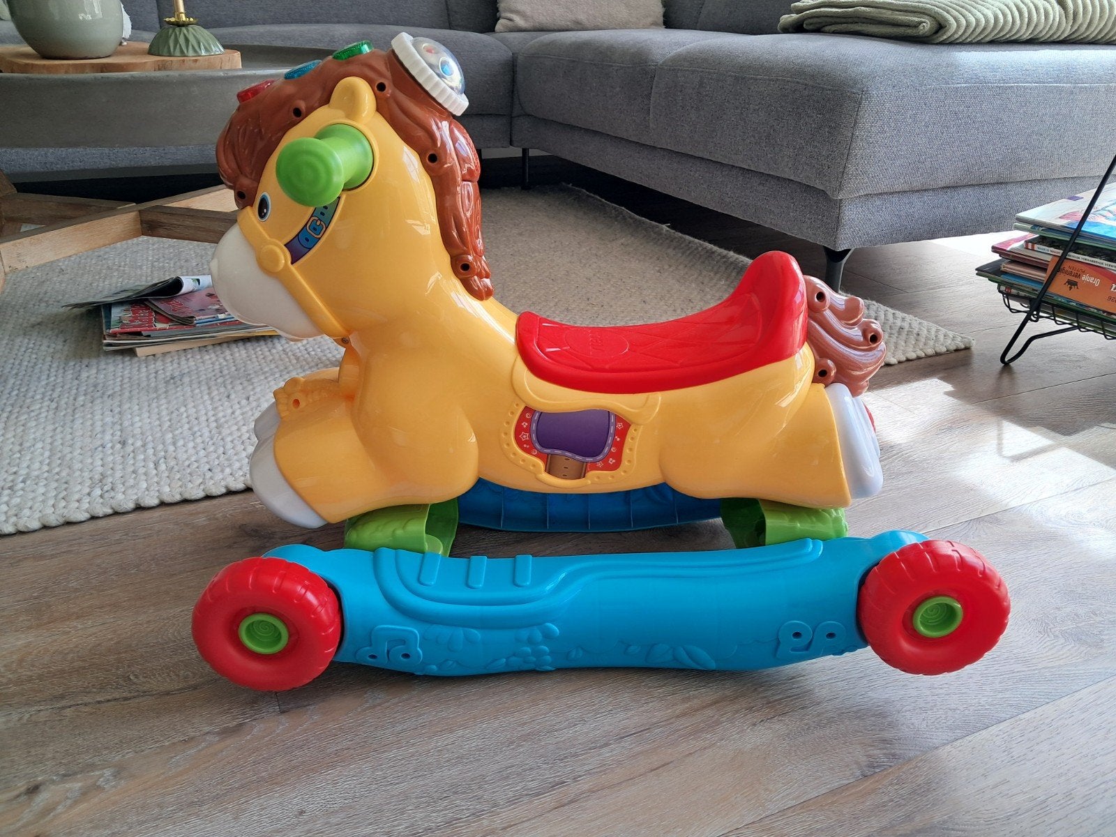 Vtech Hobbelpaard/Loopwagen, Ophalen, Zo goed als nieuw, 6 maanden tot 2 jaar