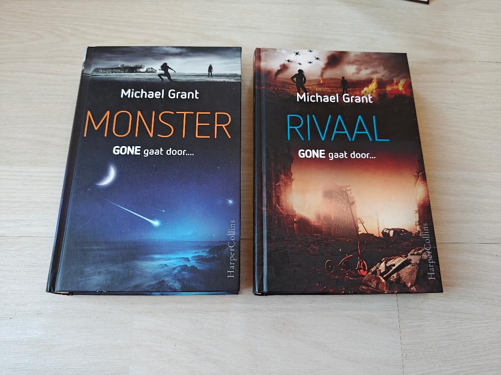Michael Grant: Monster en Rivaal Hardcover boeken, Ophalen of Verzenden, Zo goed als nieuw, Michael Grant