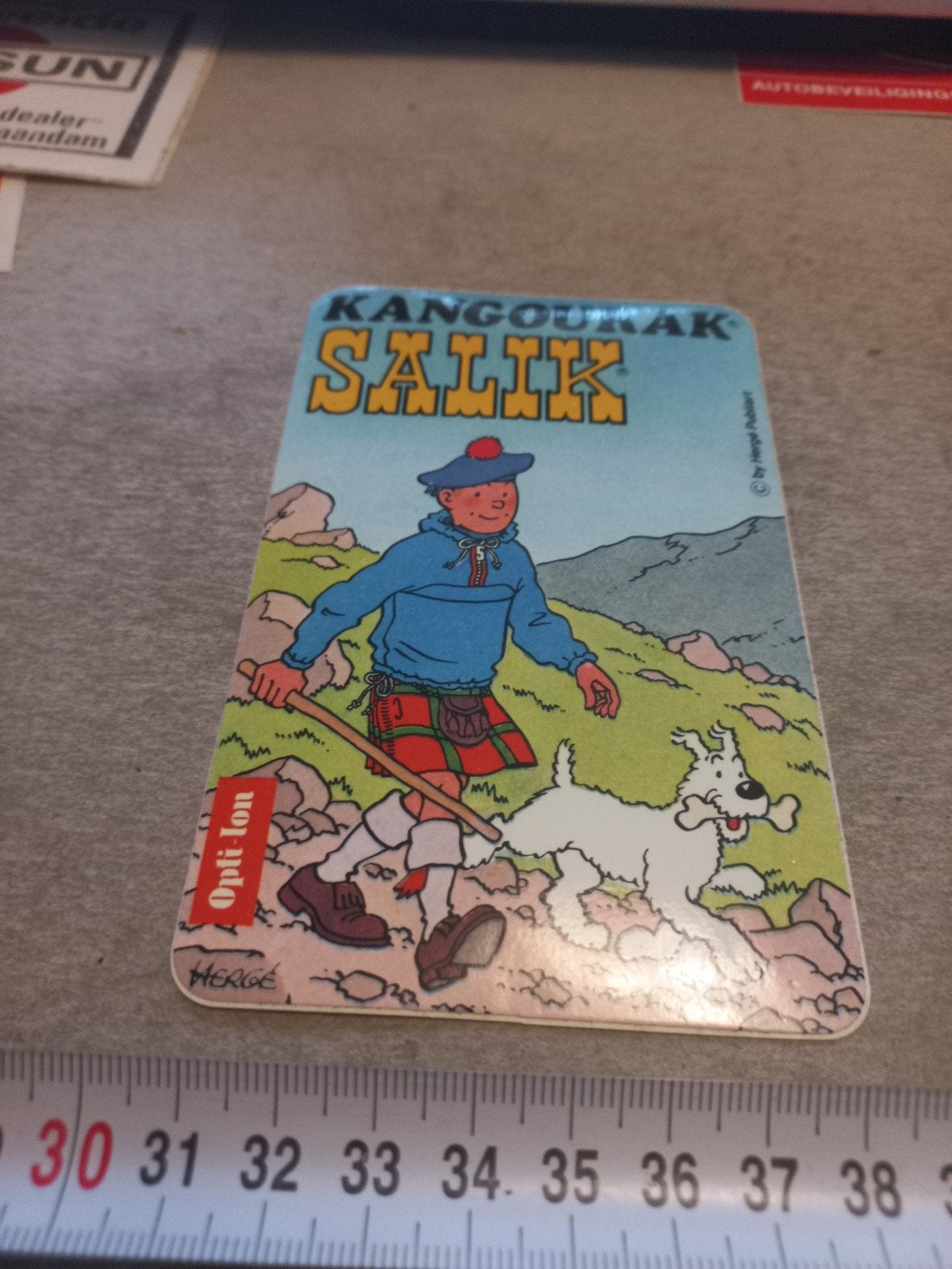 Vintage Kuifje Kangourak Salik Opti-Ion kaart Hergé, Ophalen of Verzenden, Gebruikt