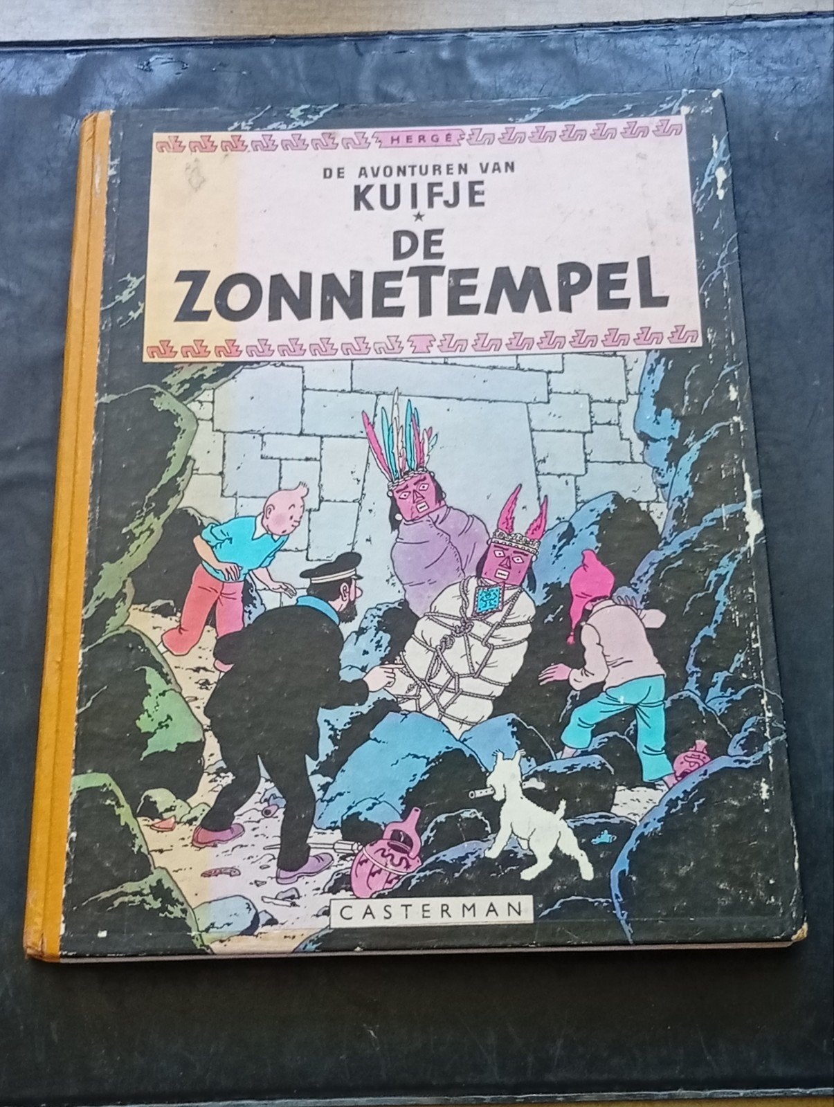 Kuifje: De Zonnetempel, nette complete Hardcover uit 1954!!, Eén stripboek, Ophalen of Verzenden, Gelezen