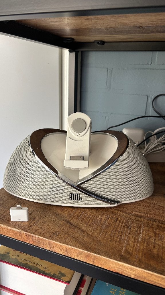 JBL iPod dock, Gebruikt, JBL, Ophalen of Verzenden, Minder dan 60 watt