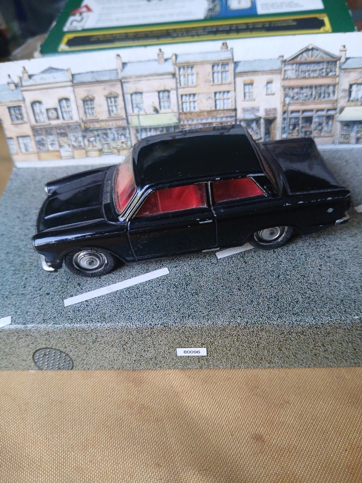 Ford Cortina Saloon. Corgi classic Models., Ophalen of Verzenden, Auto, Corgi