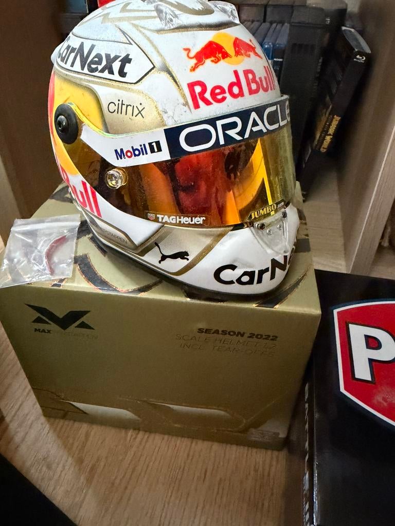 Helm max verstappen, Verzamelen, Automerken, Motoren en Formule 1, Ophalen, Zo goed als nieuw, Formule 1