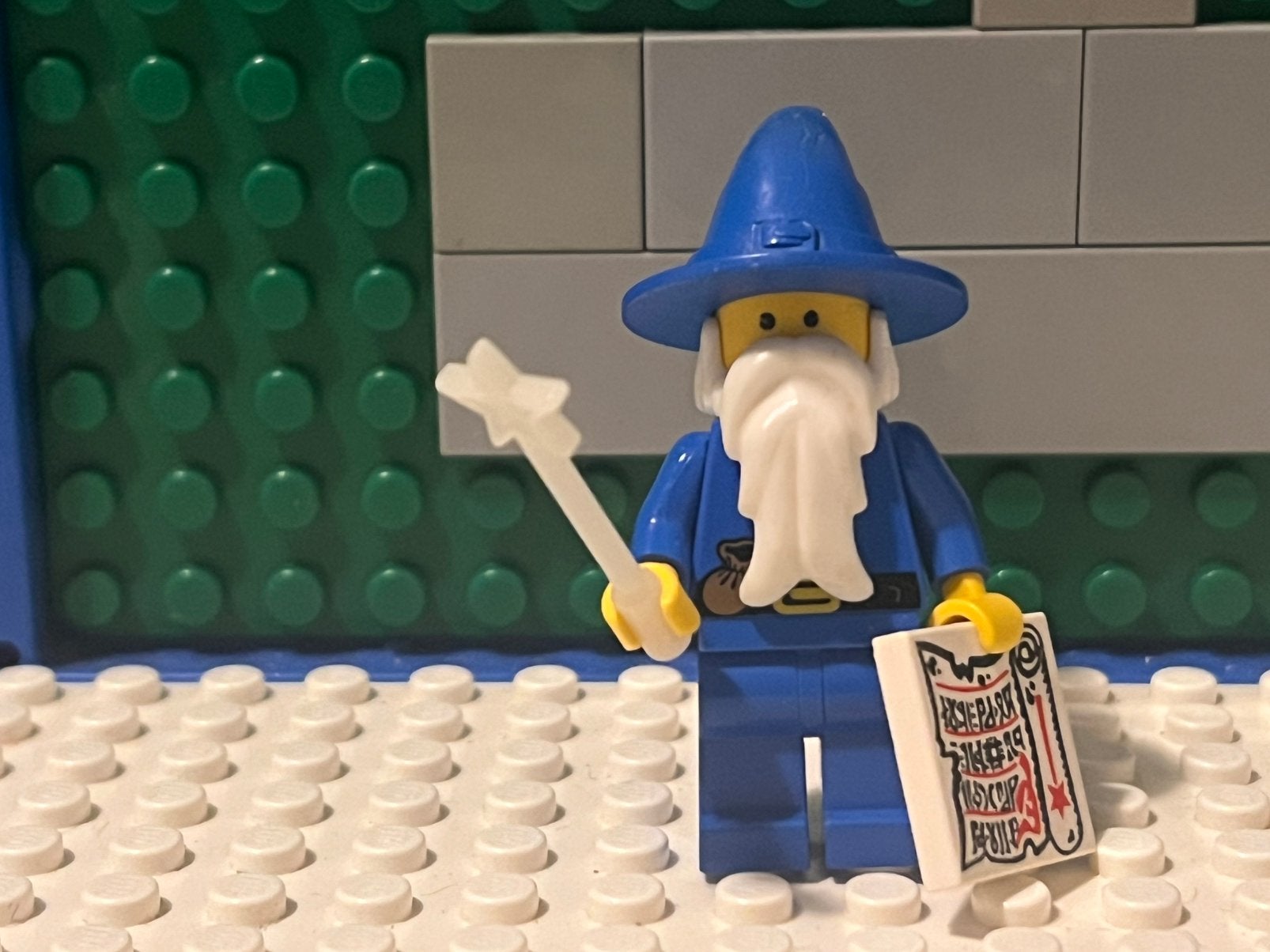 Lego castle 019dragon kniights tovenaar minifiguur, Ophalen of Verzenden, Zo goed als nieuw