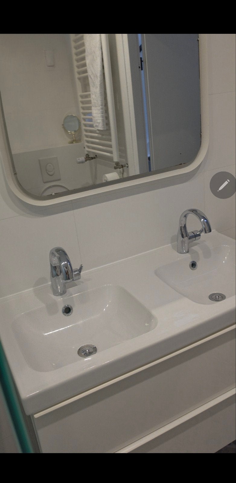 badkamer: Wasbak, wc pot, spiegel & verlichting en douchwand, Ophalen, Gebruikt, 50 tot 100 cm, Minder dan 100 cm