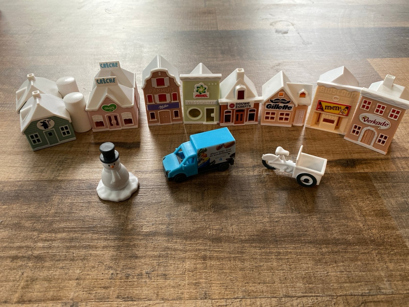 Verzamelset van 10 Albert Heijn huisjes en 2 voertuigen, Verzamelen, Ophalen