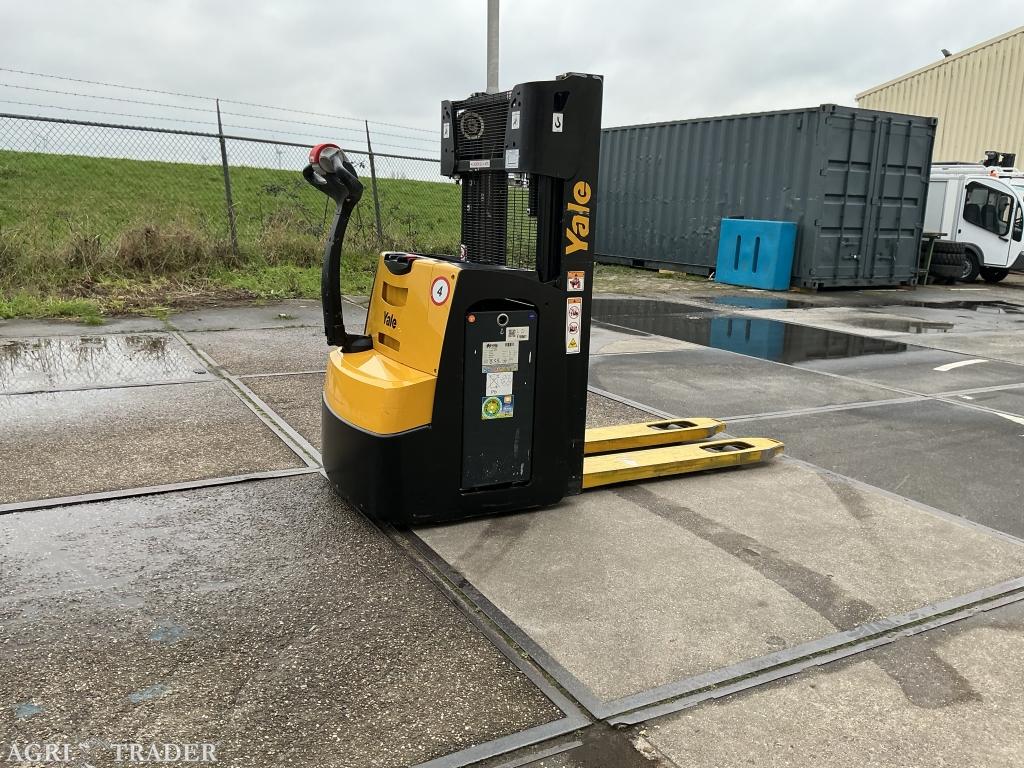 Jungheinrich stapelaar 2021 izgs, Zakelijke goederen, Machines en Bouw | Heftrucks en Intern transport, Ophalen, Stapelaar, -