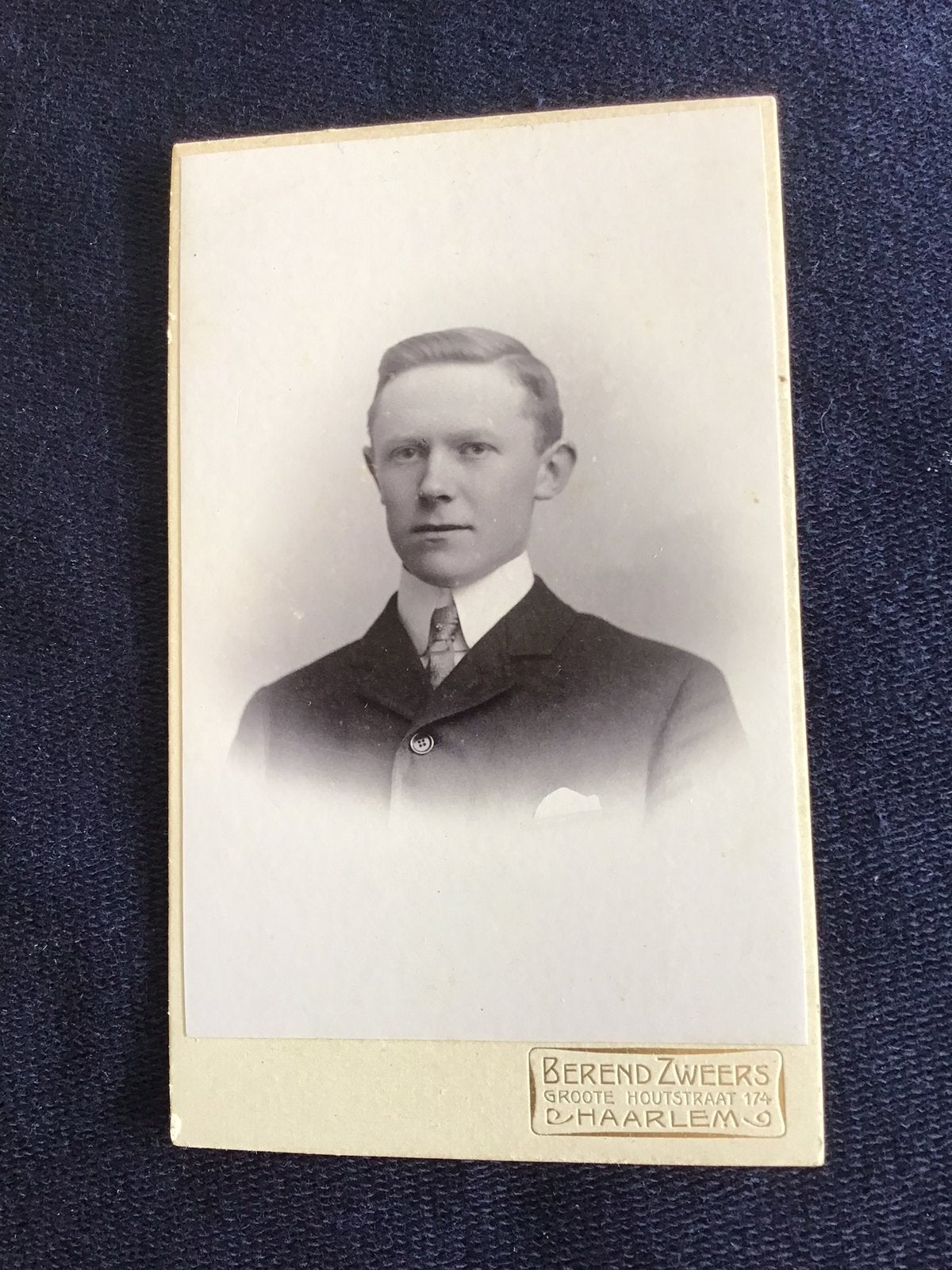 CDV, Jongeman, BEREND ZWEERS, HAARLEM, Carte de Visite 2, Ophalen of Verzenden, Voor 1940, Gebruikt, Foto