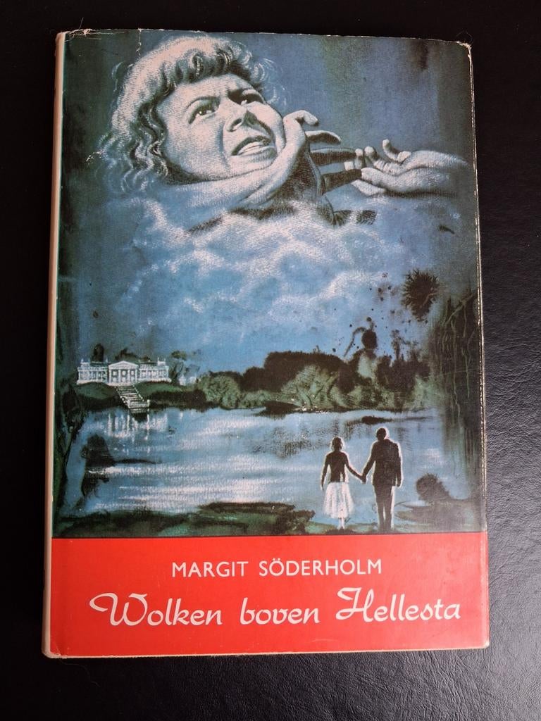 Wolken boven Hellesta - Margit Söderholm (laatste deel), Europa overig, Ophalen of Verzenden, Zo goed als nieuw, Margit Söderholm