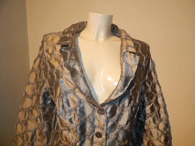 Moq zuiver zijde zilver jasje blazer lichte glans mt 46, Kleding | Dames, Verzenden, Maat 46/48 (XL) of groter, Zo goed als nieuw