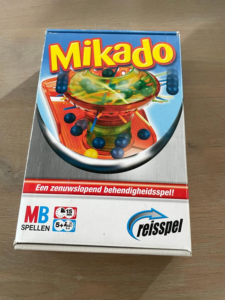 Mikado behendigheidsspel van MB Spellen, Drie of vier spelers, Ophalen of Verzenden, Zo goed als nieuw, Reisspel