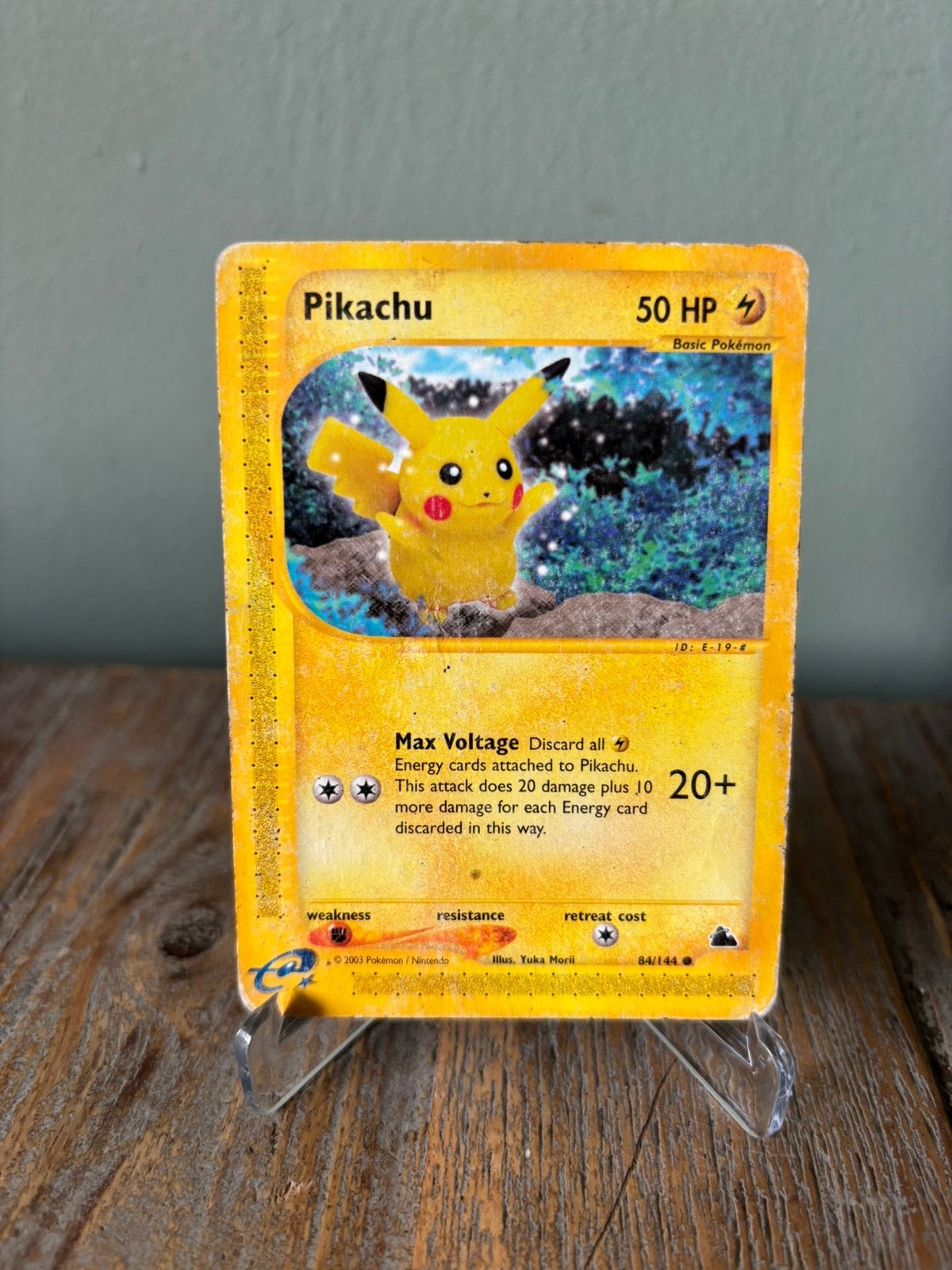 Pikachu 84/144 Skyridge, Ophalen of Verzenden, Gebruikt, Losse kaart