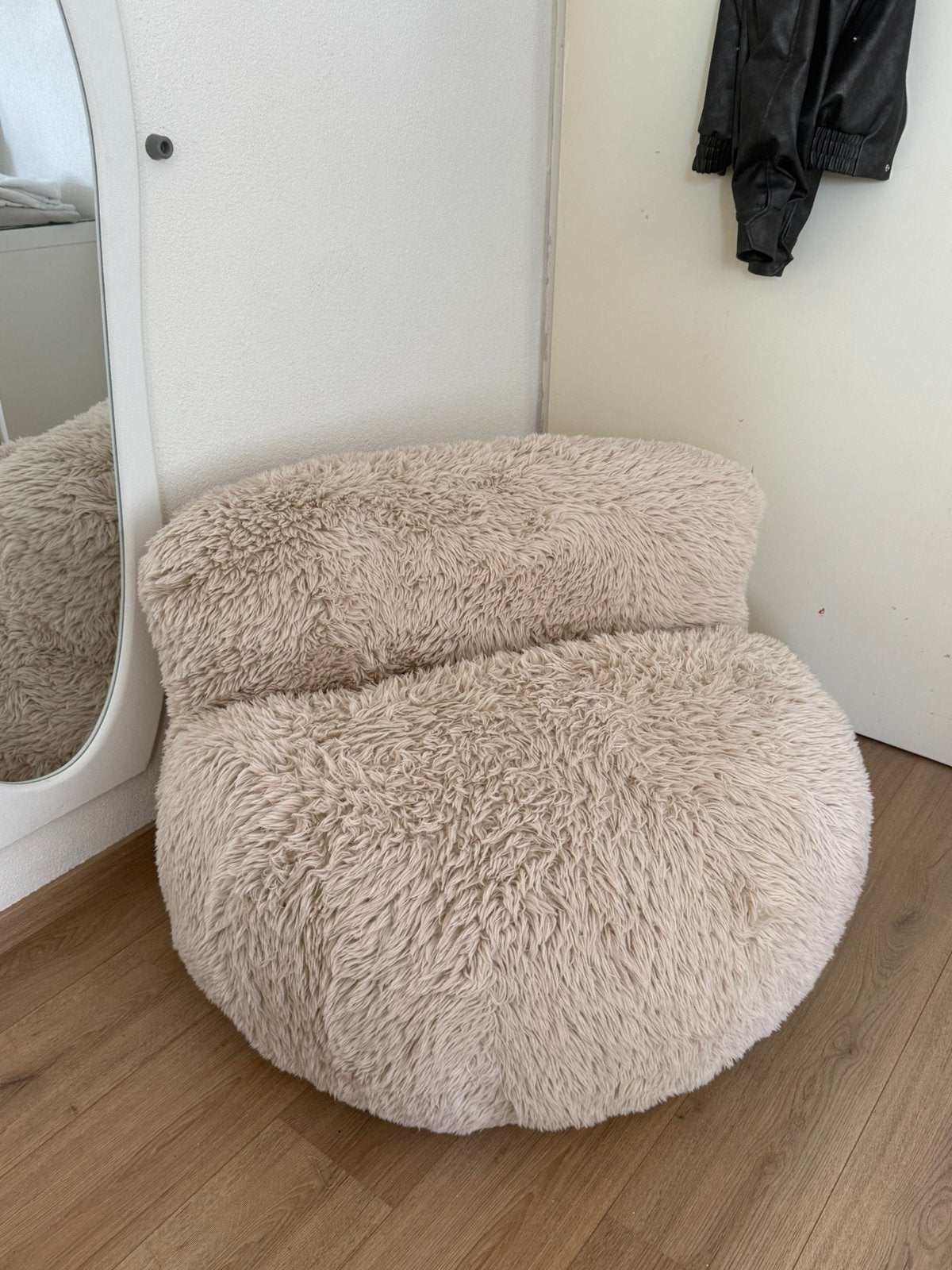 Poef teddy stof, Ophalen, Rond, Minder dan 50 cm, Zo goed als nieuw