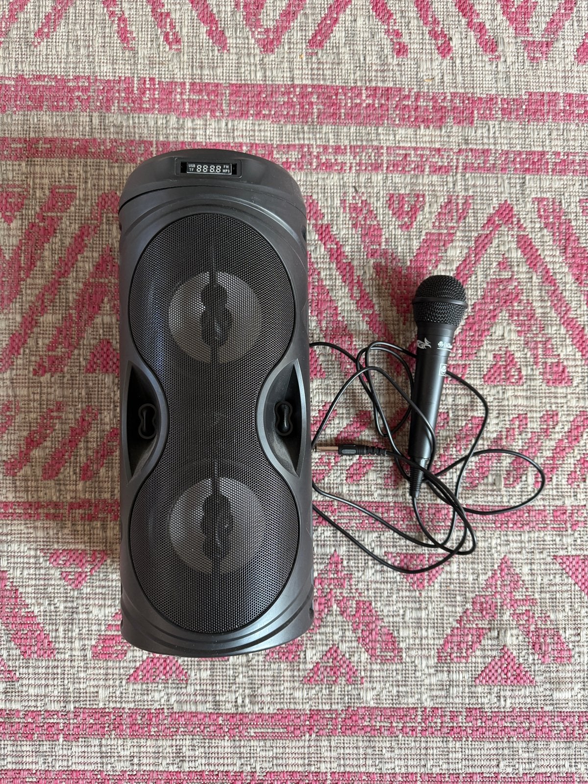 iDance Typhoon 101 draagbare speaker met microfoon, Ophalen, Gebruikt, Luidspreker(s)