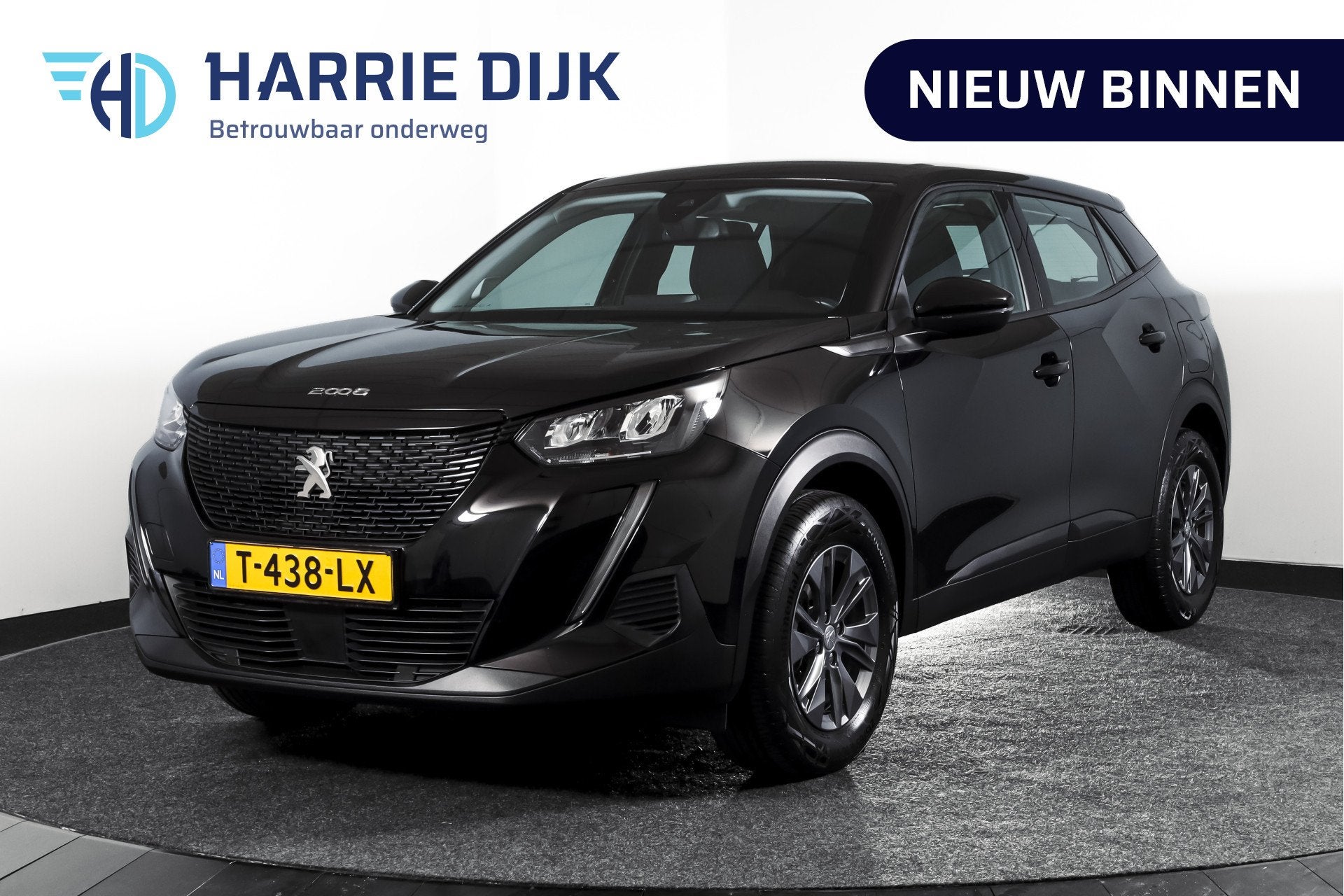 Peugeot 2008 1.2 PureTech 130 PK Active Pack - Automaat | Tr, Auto's, Gebruikt, Euro 6, 1199 cc, Zwart