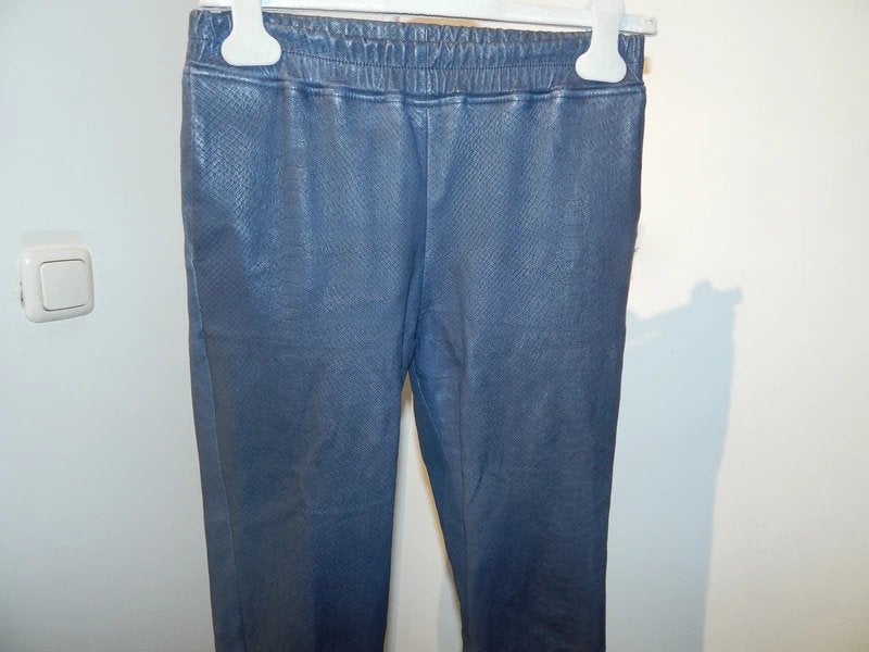 Enes blauwe leren broek schub werk in het leer elastishe M, Kleding | Dames, Maat 38/40 (M), Enes, Zo goed als nieuw, Lang