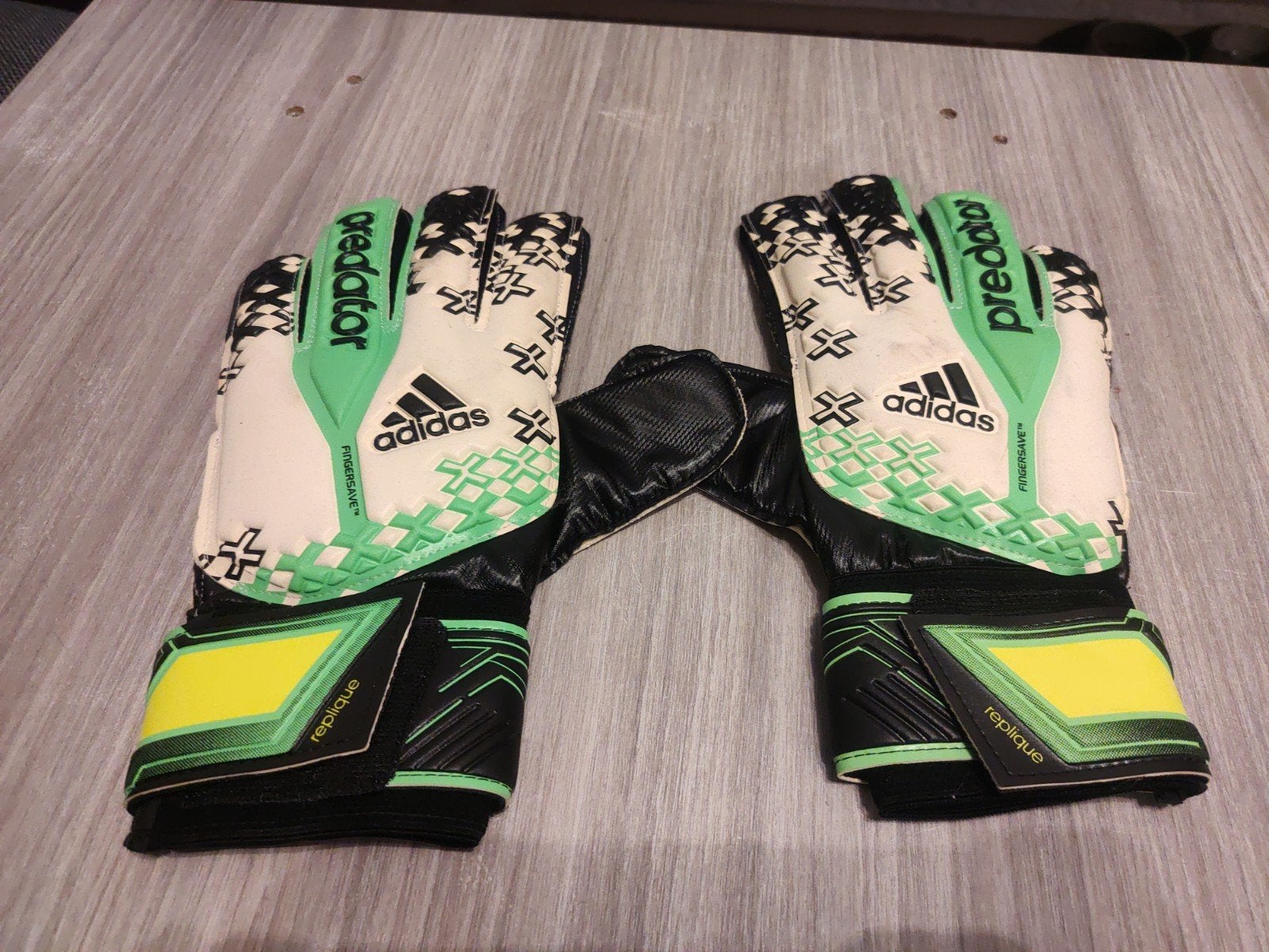 Adidas Predator Keepershandschoenen Size 10., Maat XL, Ophalen of Verzenden, Nieuw, Handschoenen