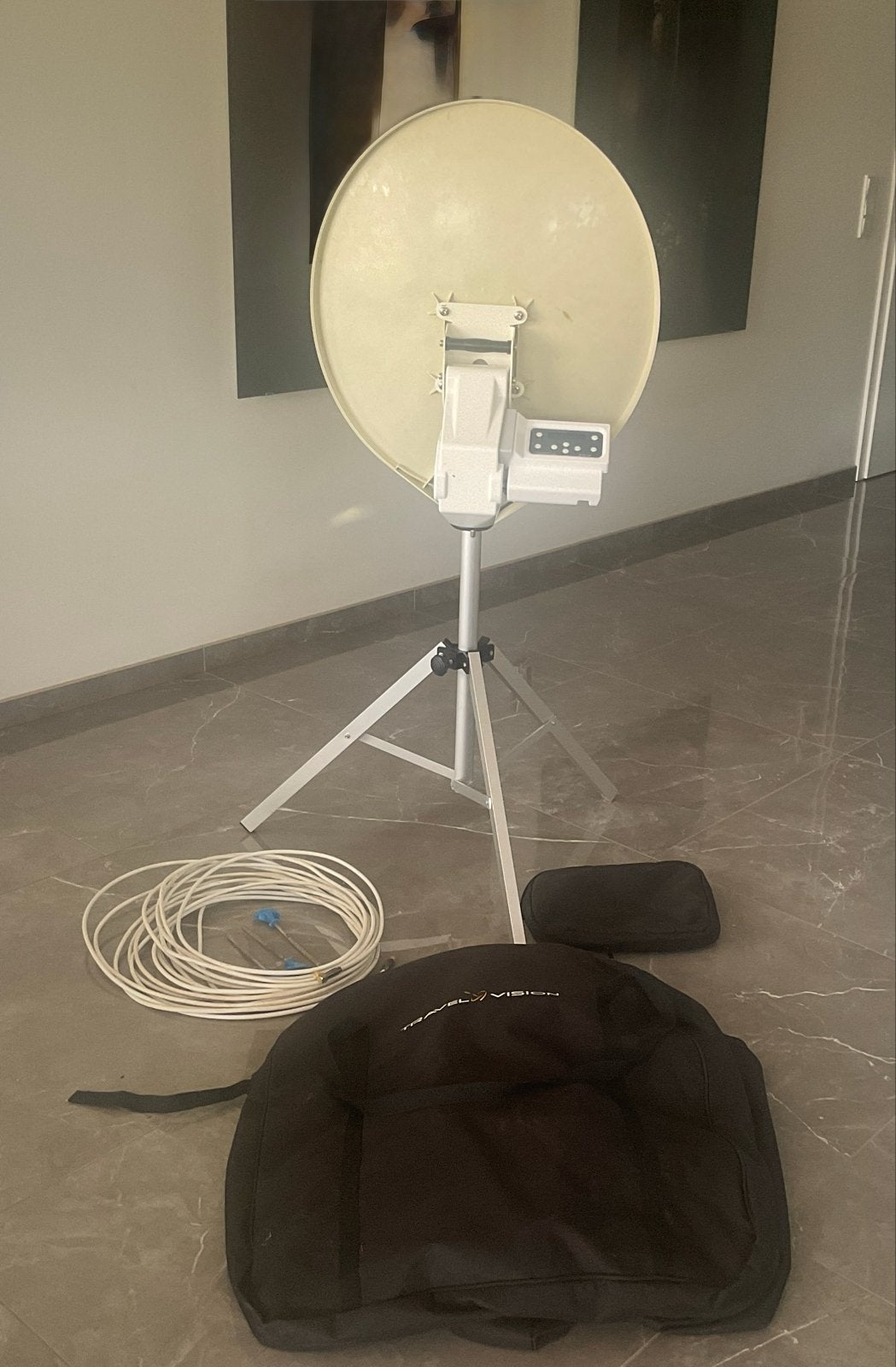Travel Vision R7 Satellietantenne met Statief en Tas, Ophalen, Gebruikt, (Schotel)antenne, Overige merken