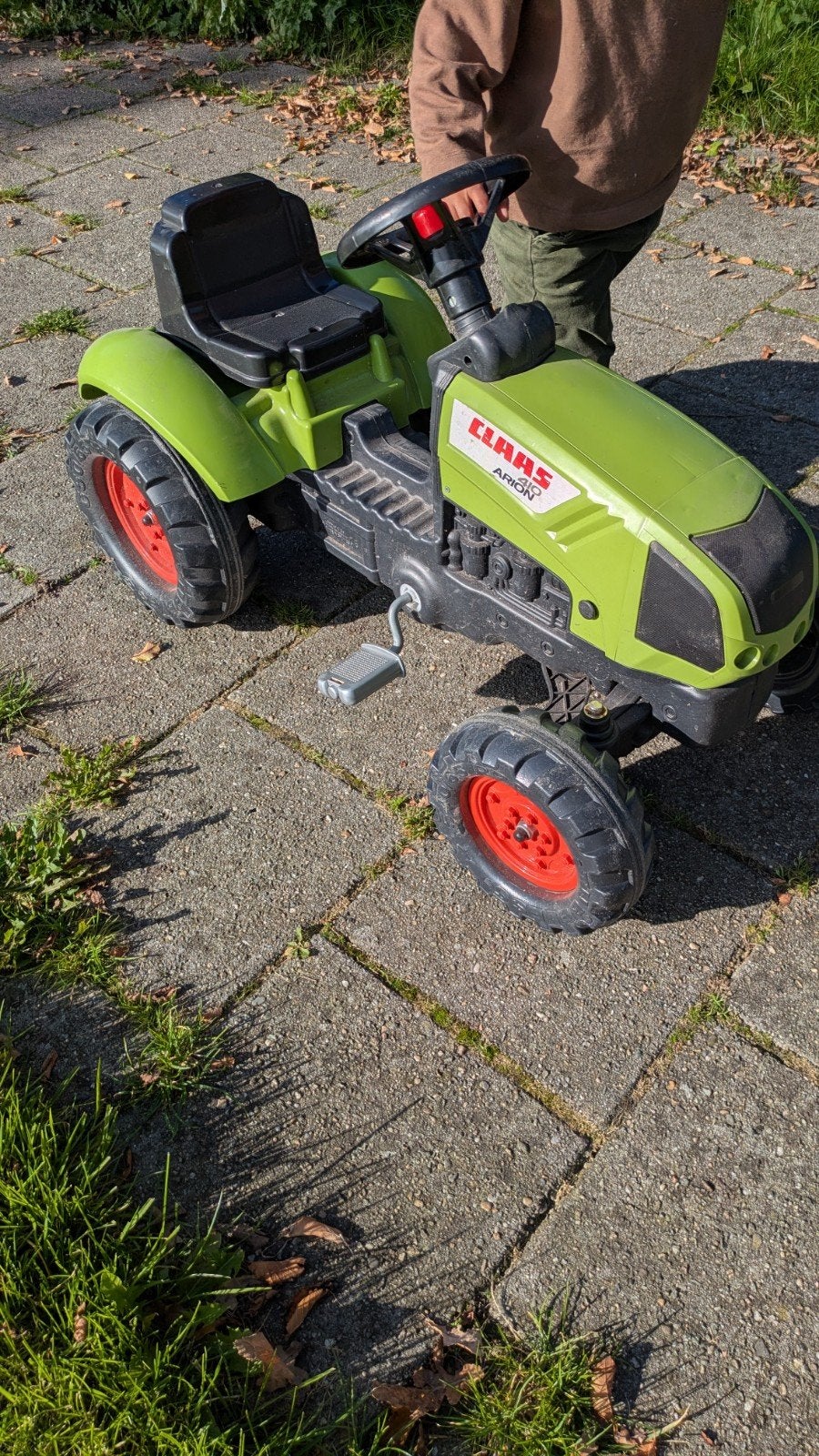 Falk Claas Arion 410 met aanhanger skelter traptractor, Ophalen, Zo goed als nieuw