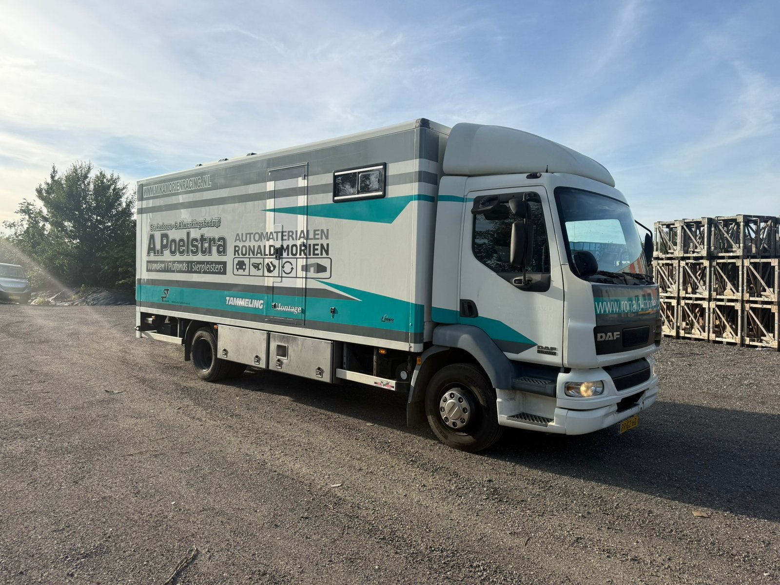 Daf lf 55 ingericht voor autosport, Auto's, Vrachtwagens, Wit, Overige kleuren, Particulier, DAF
