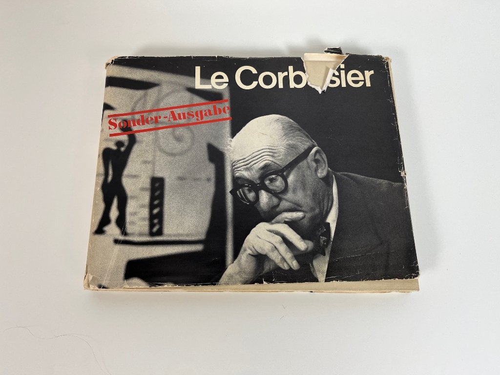 zeldzaam boek over het levenswerk van Le Corbusier, Ophalen of Verzenden