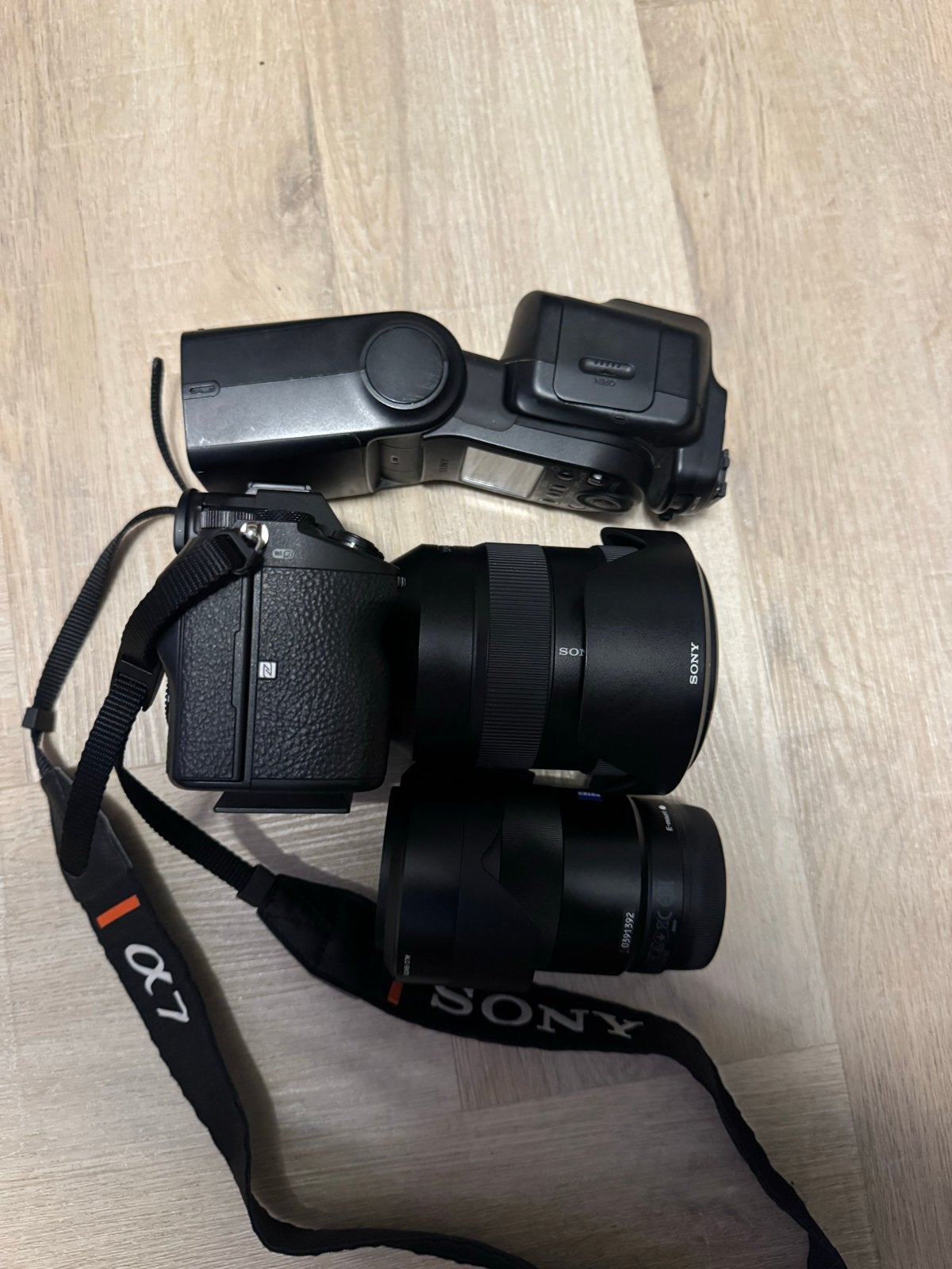Sony A7III Kit met 2 lenzen en flitser, Ophalen, Beeldstabilisatie, Zo goed als nieuw, 4 t/m 7 keer