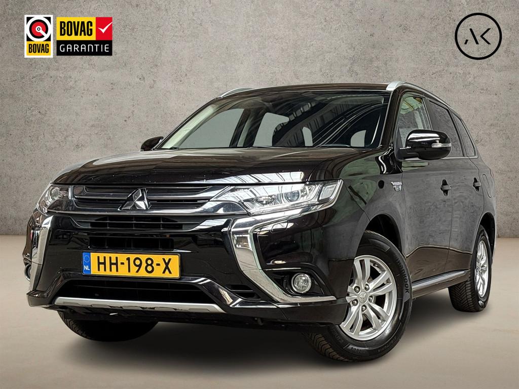 Mitsubishi Outlander 2.0 PHEV Sport Deluxe 204Pk Automaat (N, Automaat, 4 cilinders, 1820 kg, Zwart