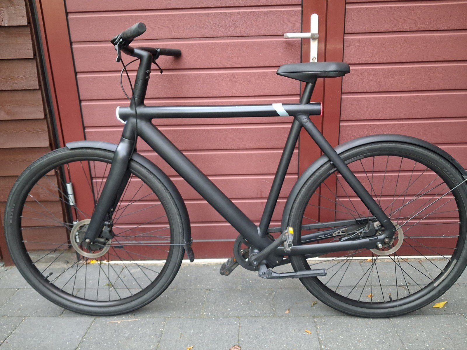 nette vanmoof s3 zwart, Fietsen en Brommers, 59 cm of meer, Ophalen, Vanmoof