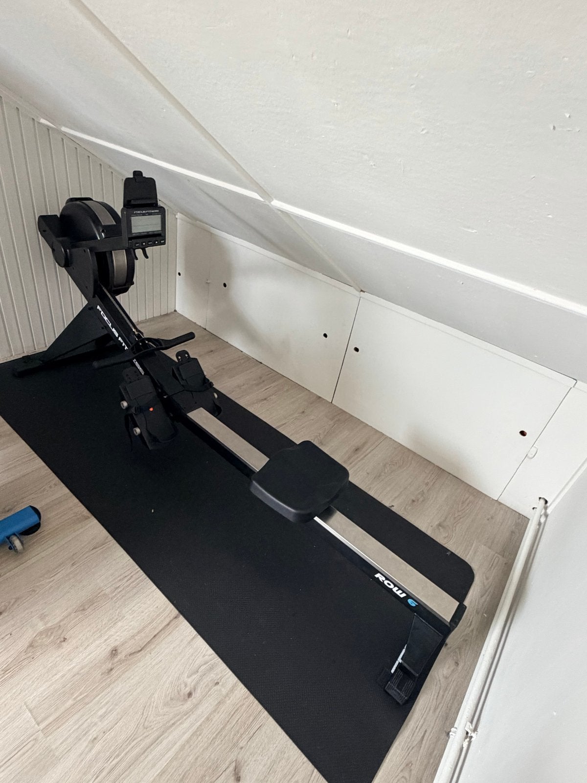 Focus Fitness Row 6 Roeimachine - Zeer nette staat, Ophalen, Armen, Zo goed als nieuw, Metaal