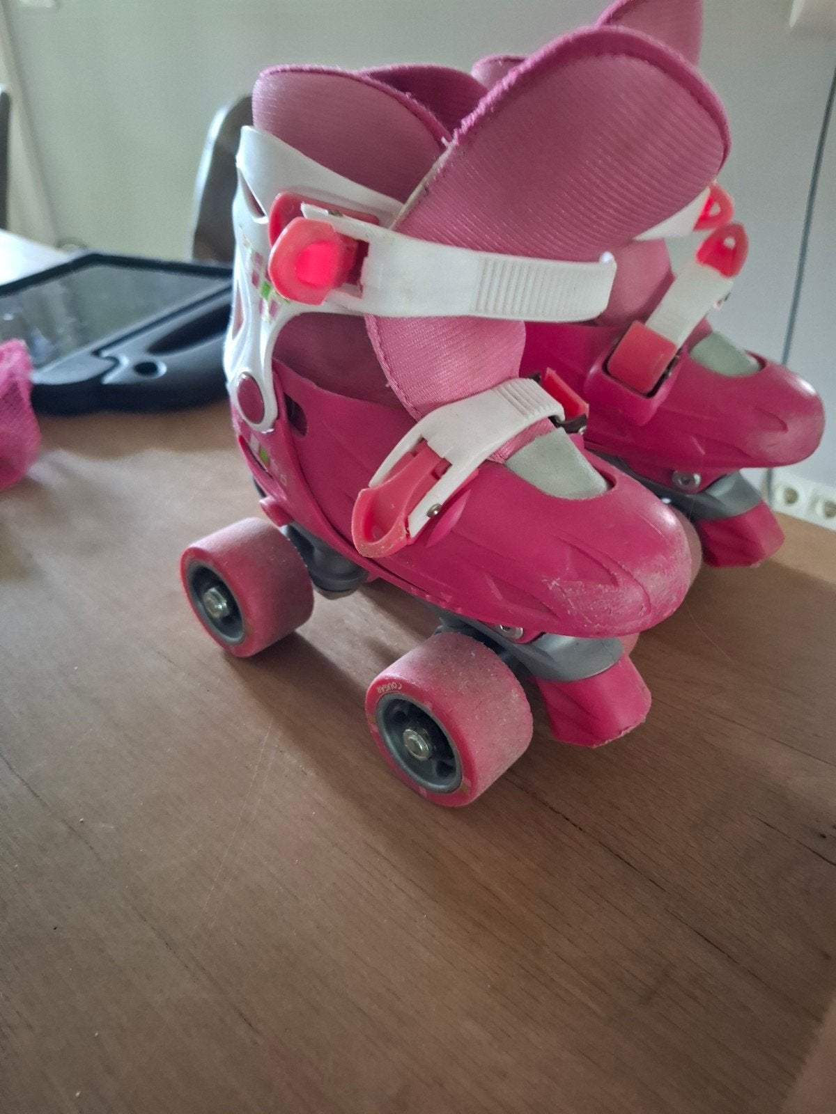 Roze rolschaatsen maat 26 tot 29, Ophalen, Gebruikt, Overige typen