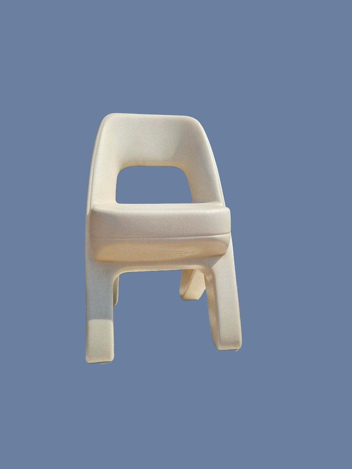 Vintage kinderstoel van kunststof - crèmekleurig, Ophalen, Kunststof, Gebruikt, Geen idee