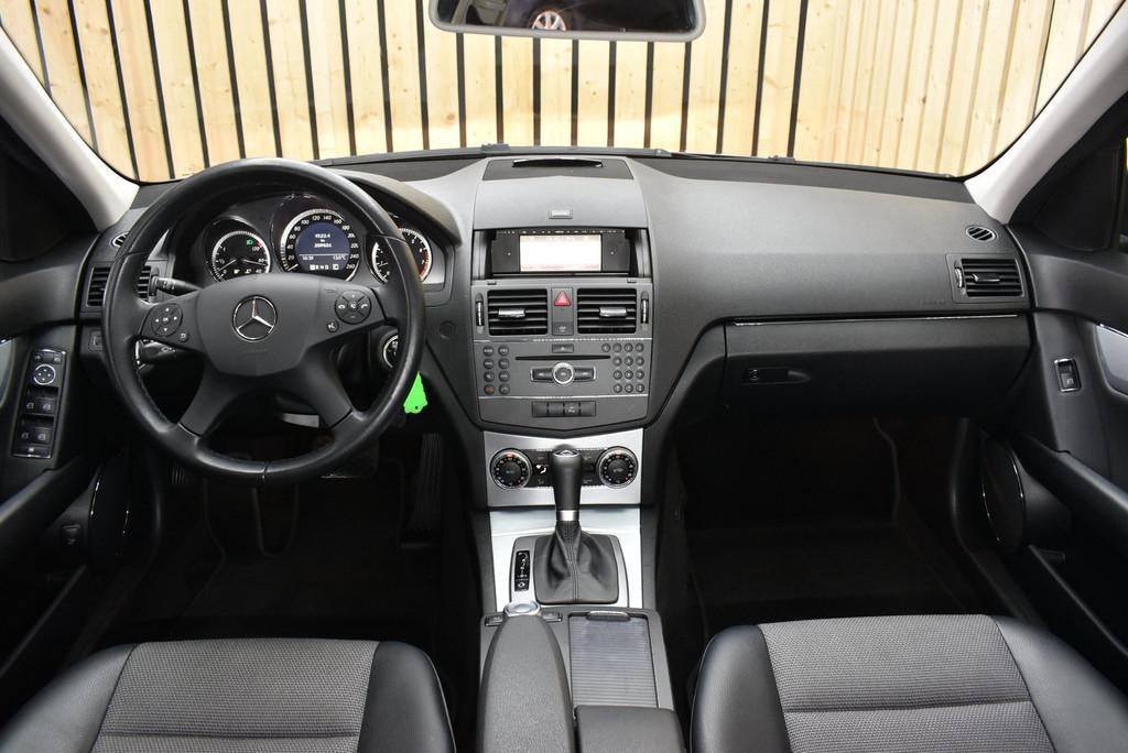 Mercedes-Benz C-klasse 180 CGI BlueEFFICIENCY Business Editi, Automaat, Achterwielaandrijving, Grijs, Sedan
