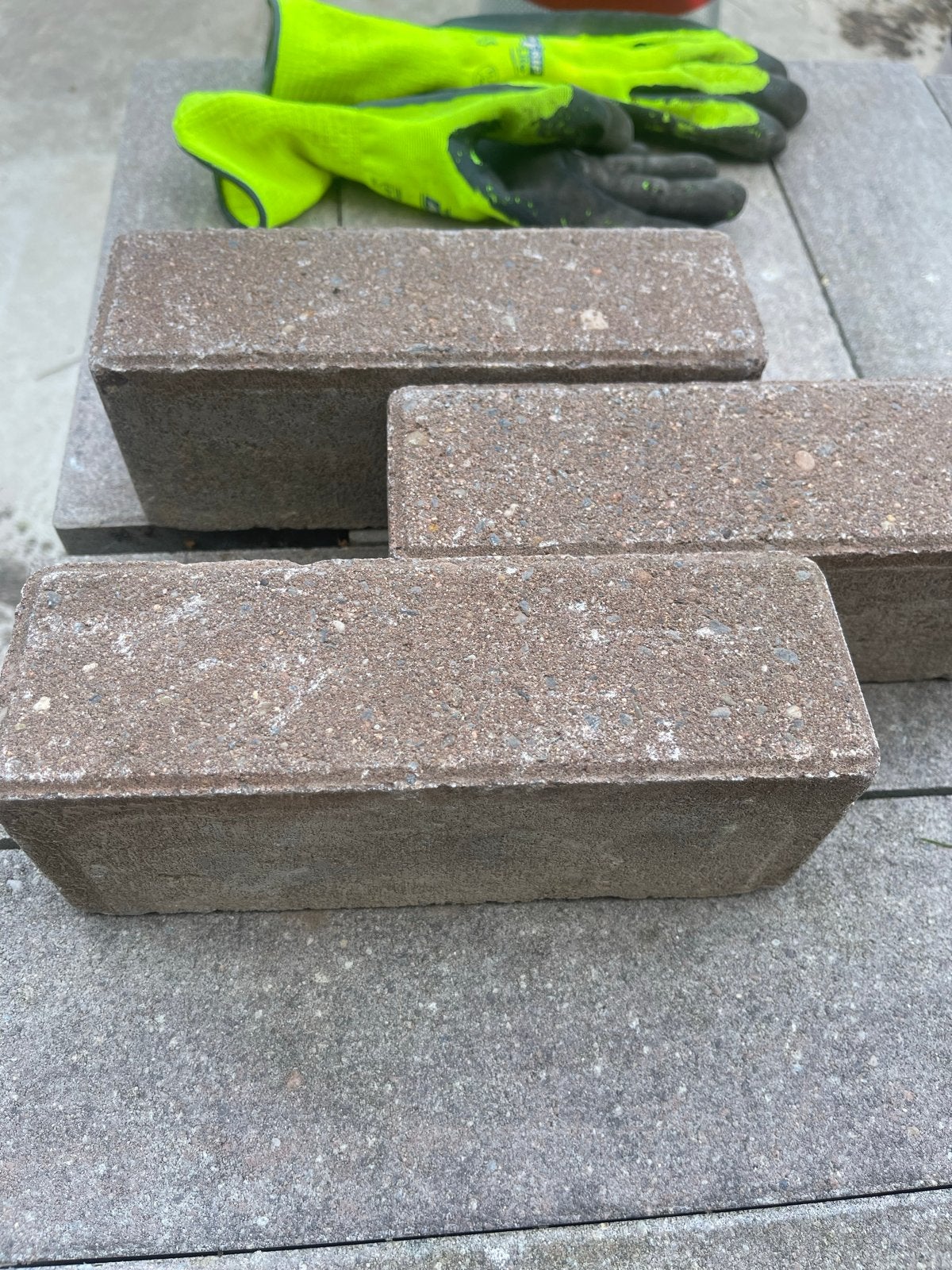 Gebruikte betonklinkers voor tuin of oprit, Tuin en Terras, Ophalen, Gebruikt, Klinkers, 10 m² of meer