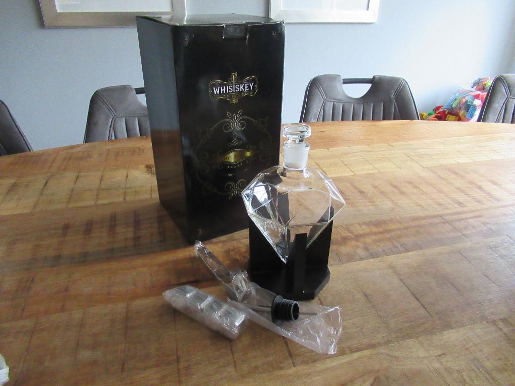 Nieuwe Luxe Whisiskey whisky diamant kan karaf decanteer kan, Ophalen of Verzenden, Nieuw, Overige typen