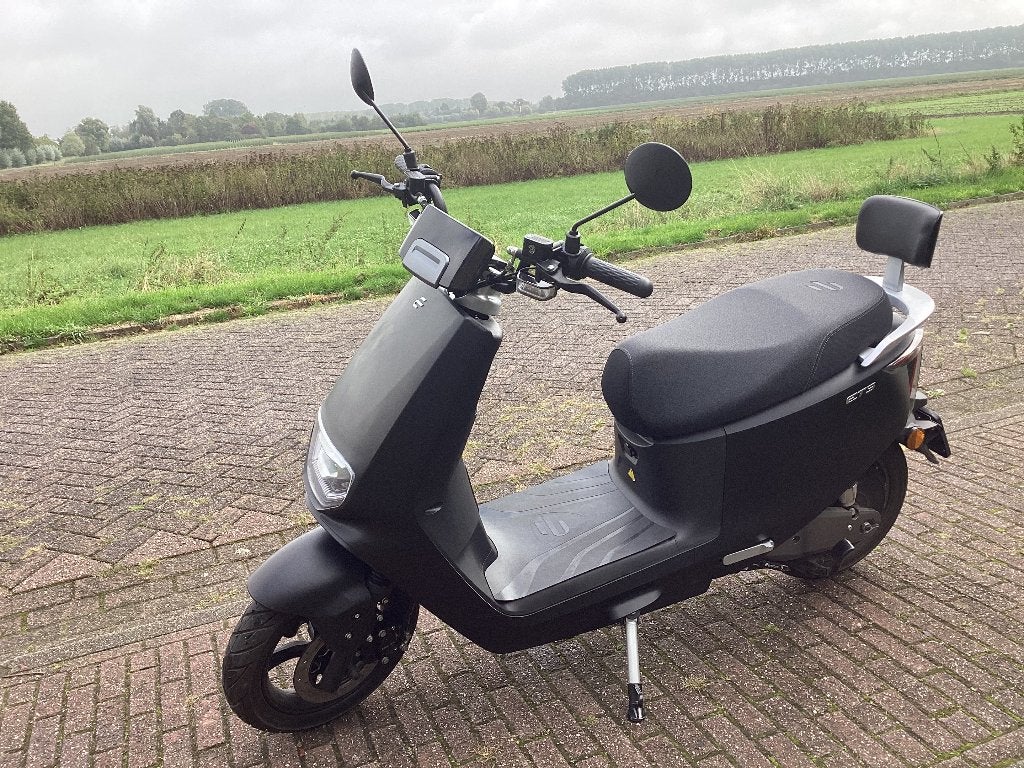 Elektrische scooter - Zo goed als nieuw, Fietsen en Brommers, Ophalen, Zo goed als nieuw, Maximaal 25 km/u, Ecooter ET3