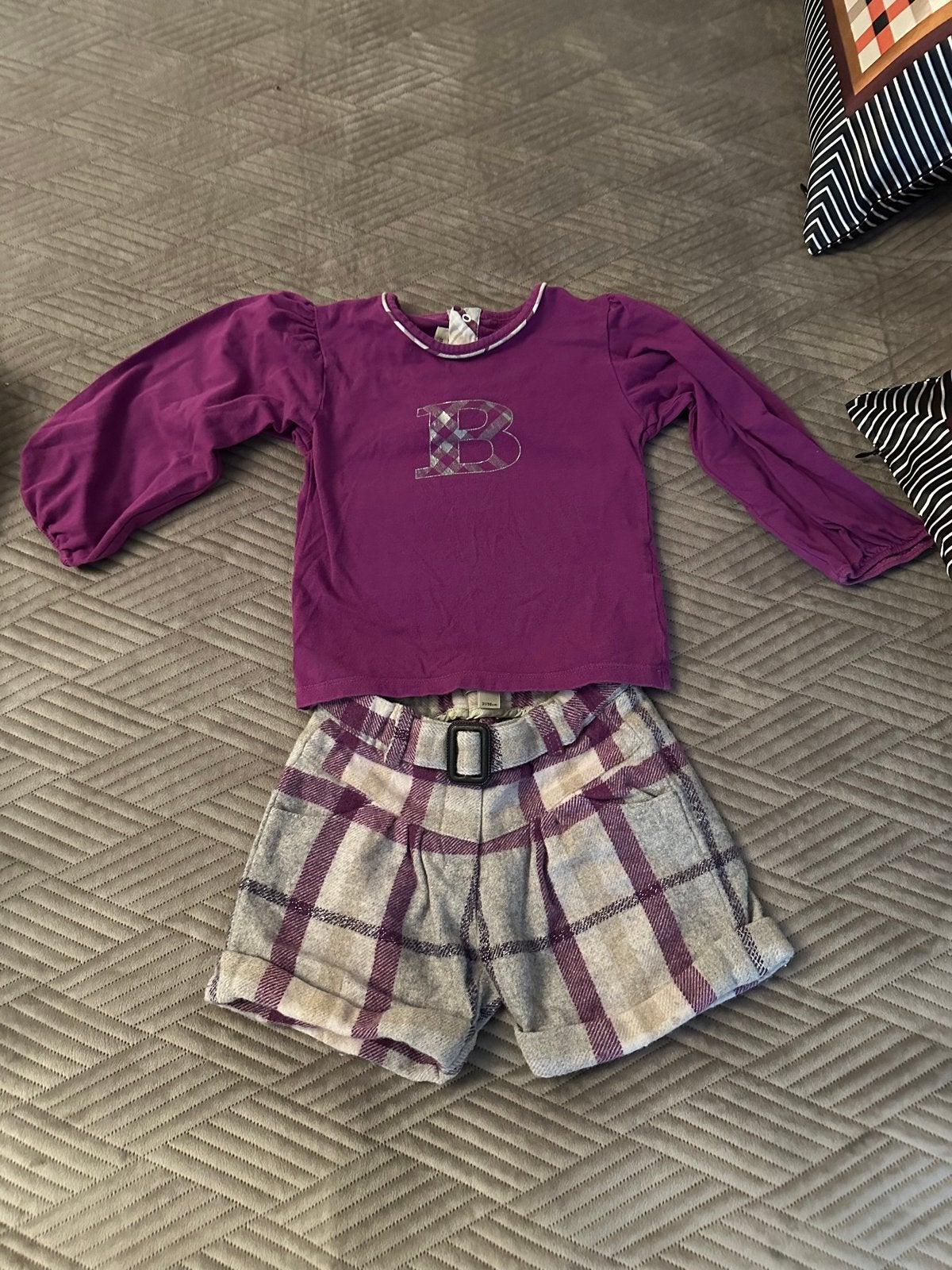 Burberry setje: paars shirt en geruite korte broek, Ophalen of Verzenden, Zo goed als nieuw, Meisje, Setje