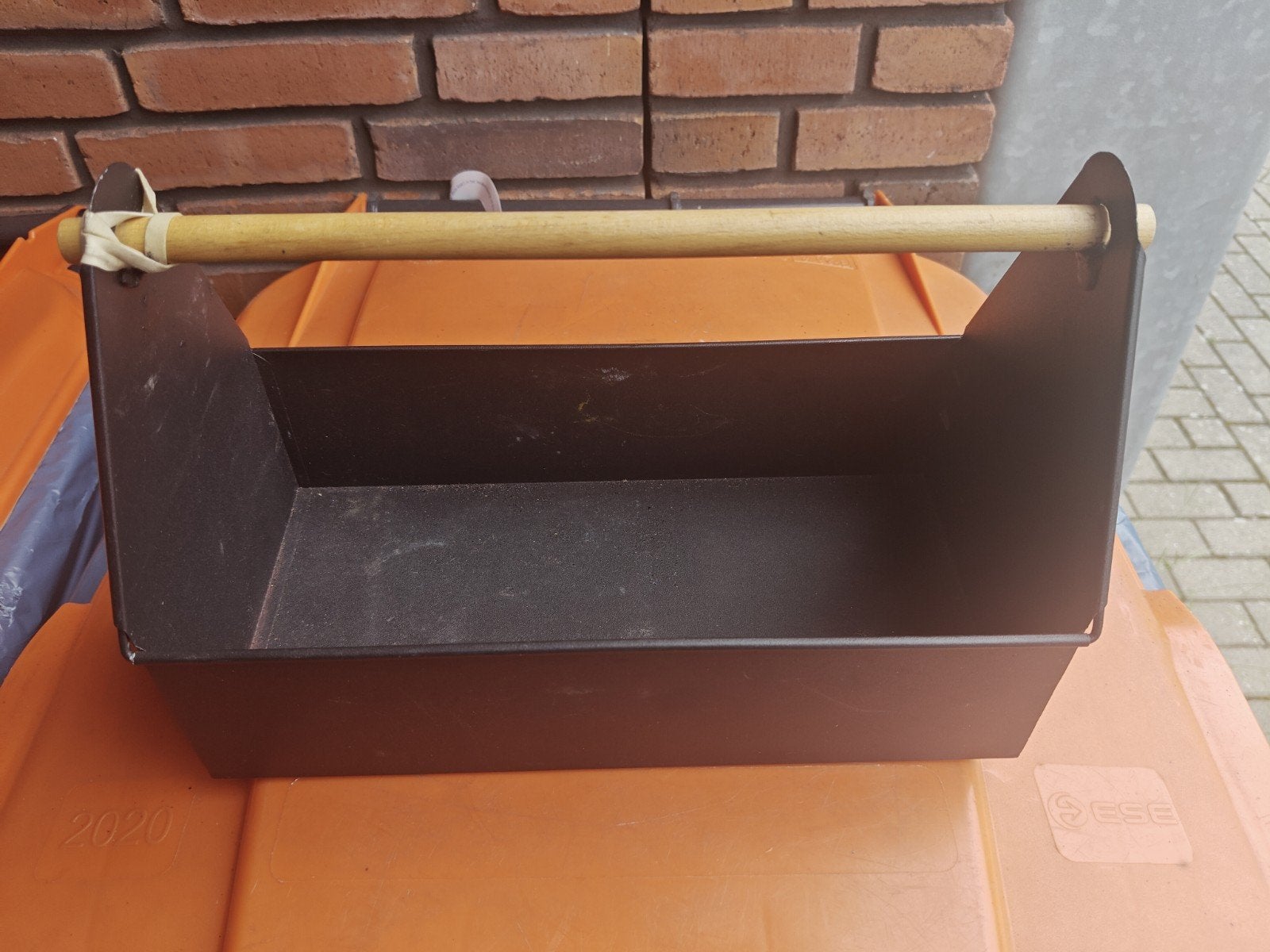 Metalen gereedschapskist met houten handvat, Ophalen of Verzenden, Gebruikt