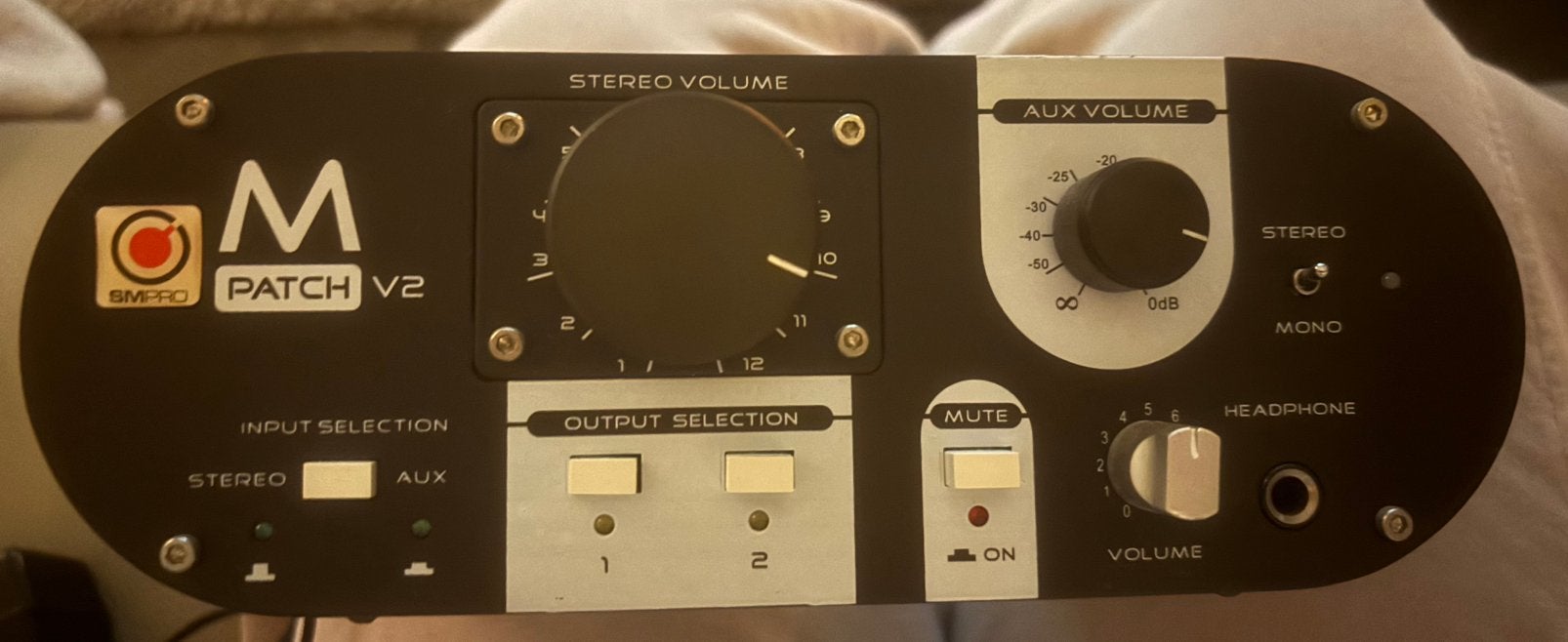 SM Pro Audio M Patch V2 Passieve Monitor Controller, Audio, Tv en Foto, Stereo-sets, Ophalen of Verzenden, Zo goed als nieuw, Overige merken