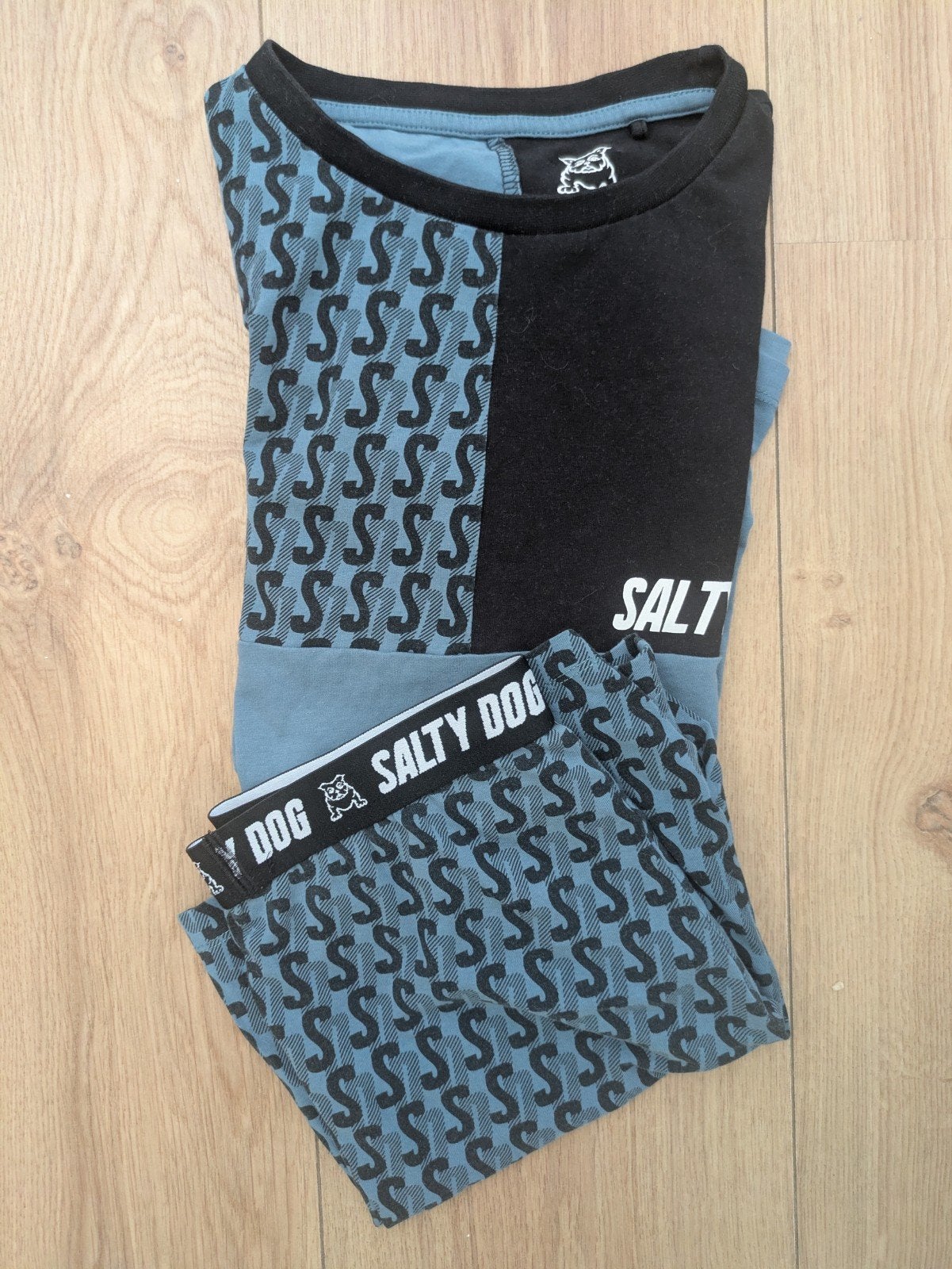 pyjama, Nacht- of Onderkleding, Ophalen of Verzenden, Zo goed als nieuw, Salty Dog