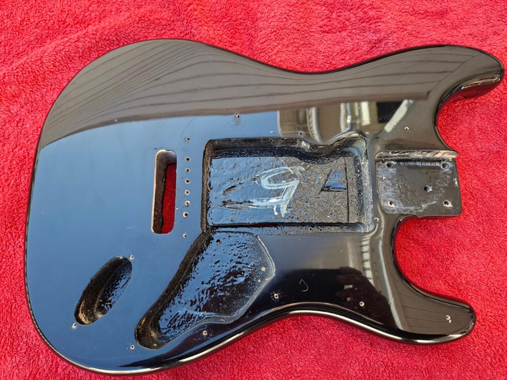 Stratocaster body, Muziek en Instrumenten, Instrumenten | Onderdelen, Ophalen of Verzenden, Zo goed als nieuw, Elektrische gitaar