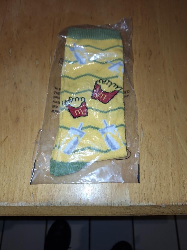 SPLINTERNIEUWE ORIGINELE LIMITED EDITION MC DONALDS SOKKEN
M, Overige kleuren, Nieuw, Ophalen of Verzenden, Maat 39 t/m 42