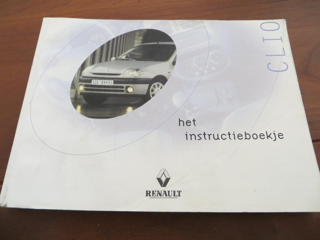 Instructieboek Renault Clio 2000 + audiohandleiding, Auto diversen, Handleidingen en Instructieboekjes, Ophalen of Verzenden